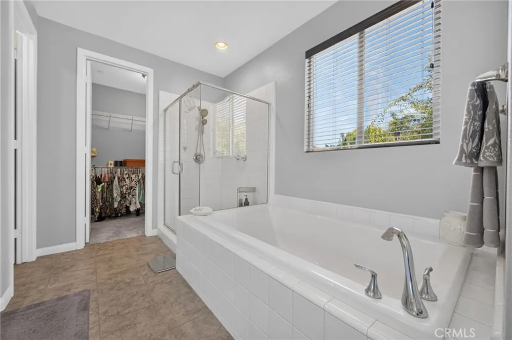 31280 Whistling Acres Temecula, CA 92591