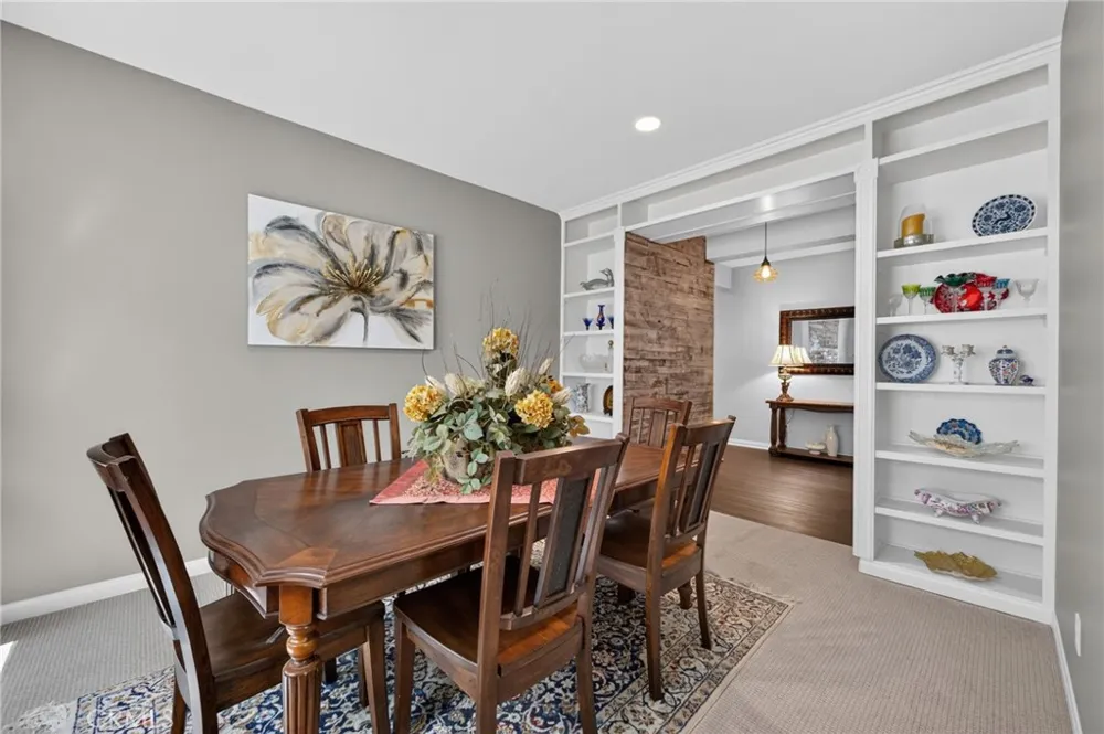 31280 Whistling Acres Temecula, CA 92591
