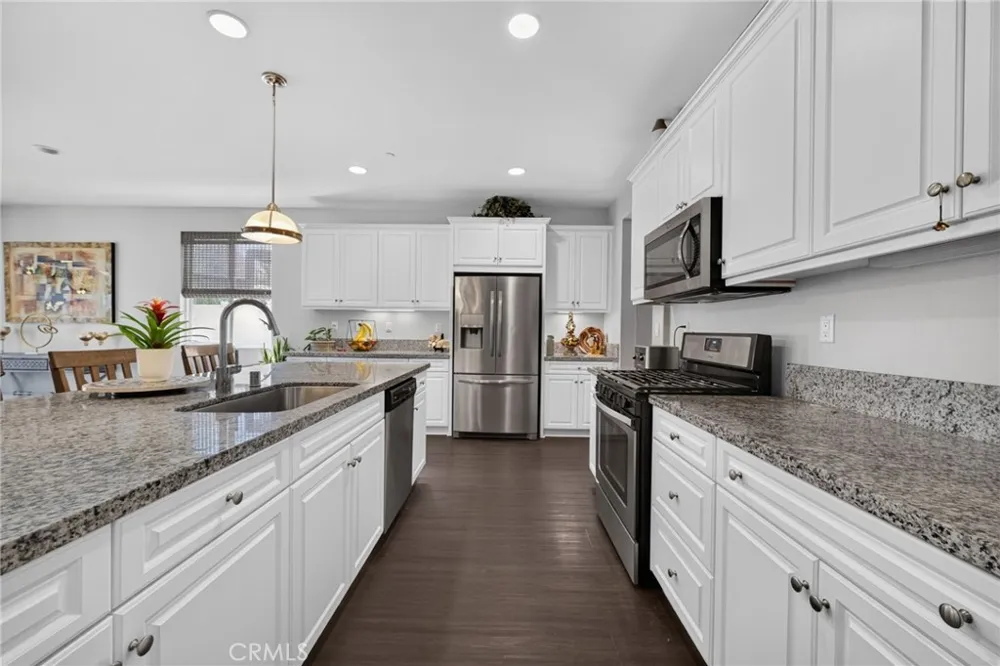 31280 Whistling Acres Temecula, CA 92591