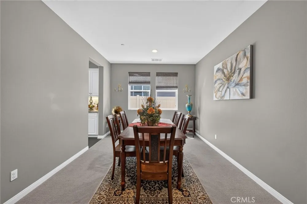 31280 Whistling Acres Temecula, CA 92591