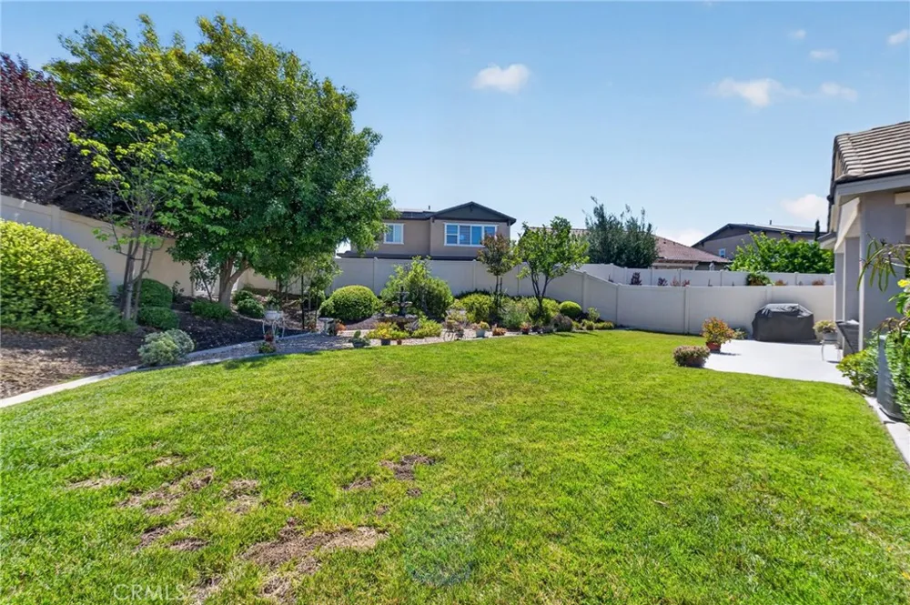 31280 Whistling Acres Temecula, CA 92591