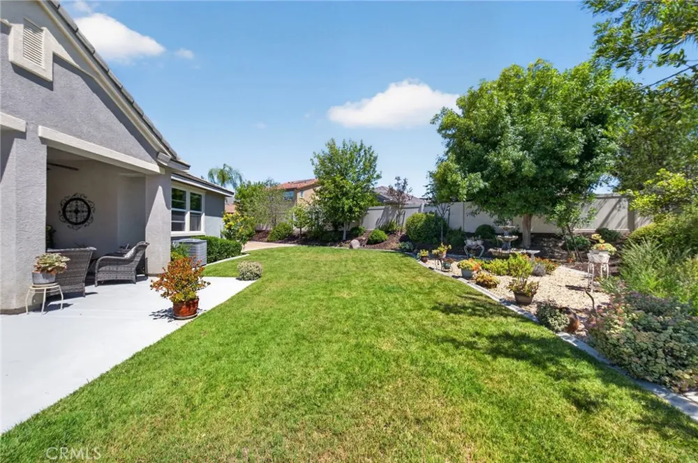 31280 Whistling Acres Temecula, CA 92591