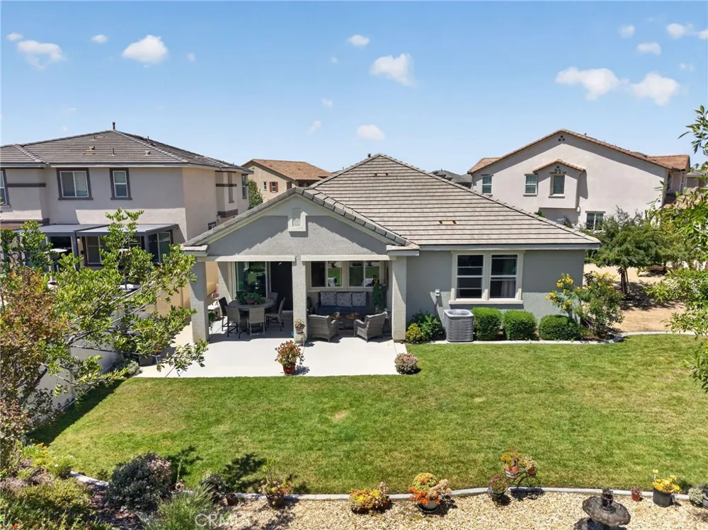 31280 Whistling Acres Temecula, CA 92591