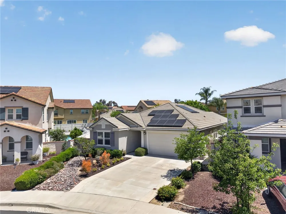 31280 Whistling Acres Temecula, CA 92591
