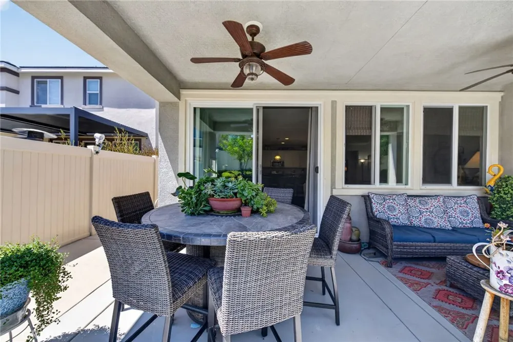 31280 Whistling Acres Temecula, CA 92591