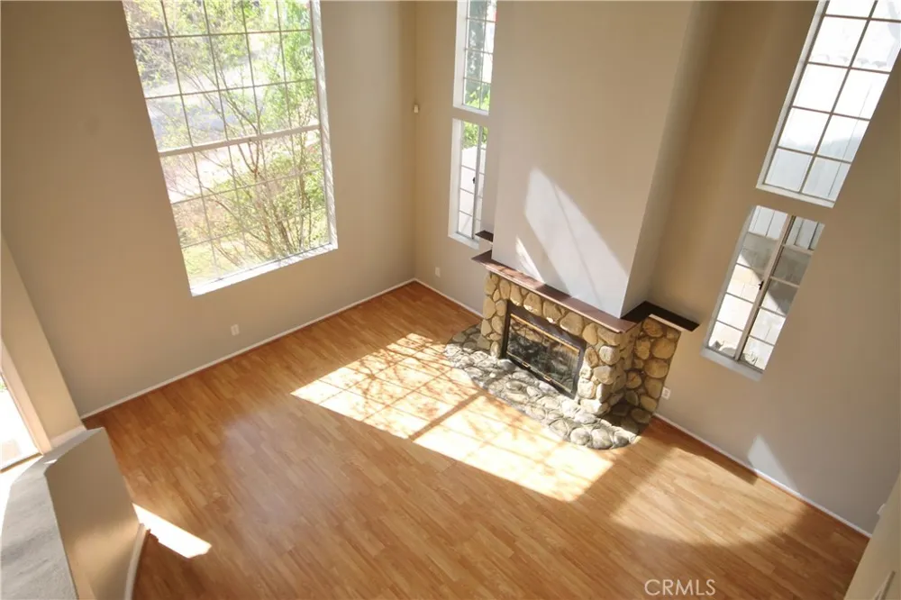 9326 Rowell Chatsworth, CA 91311