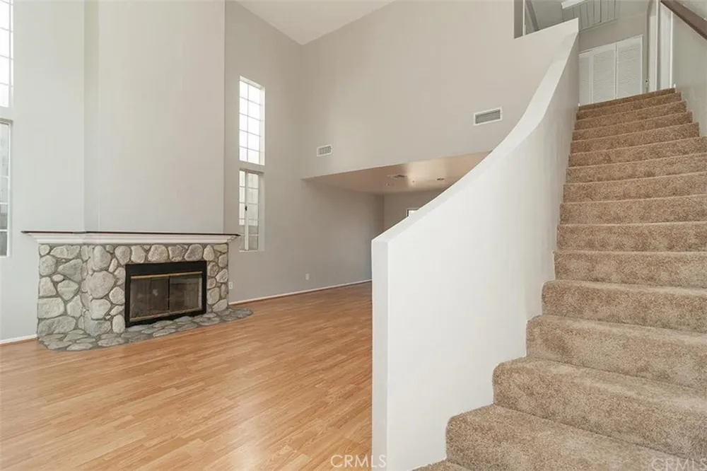 9326 Rowell Chatsworth, CA 91311