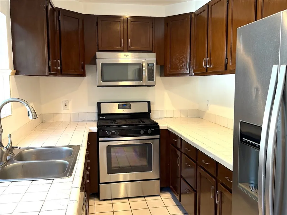 9326 Rowell Chatsworth, CA 91311