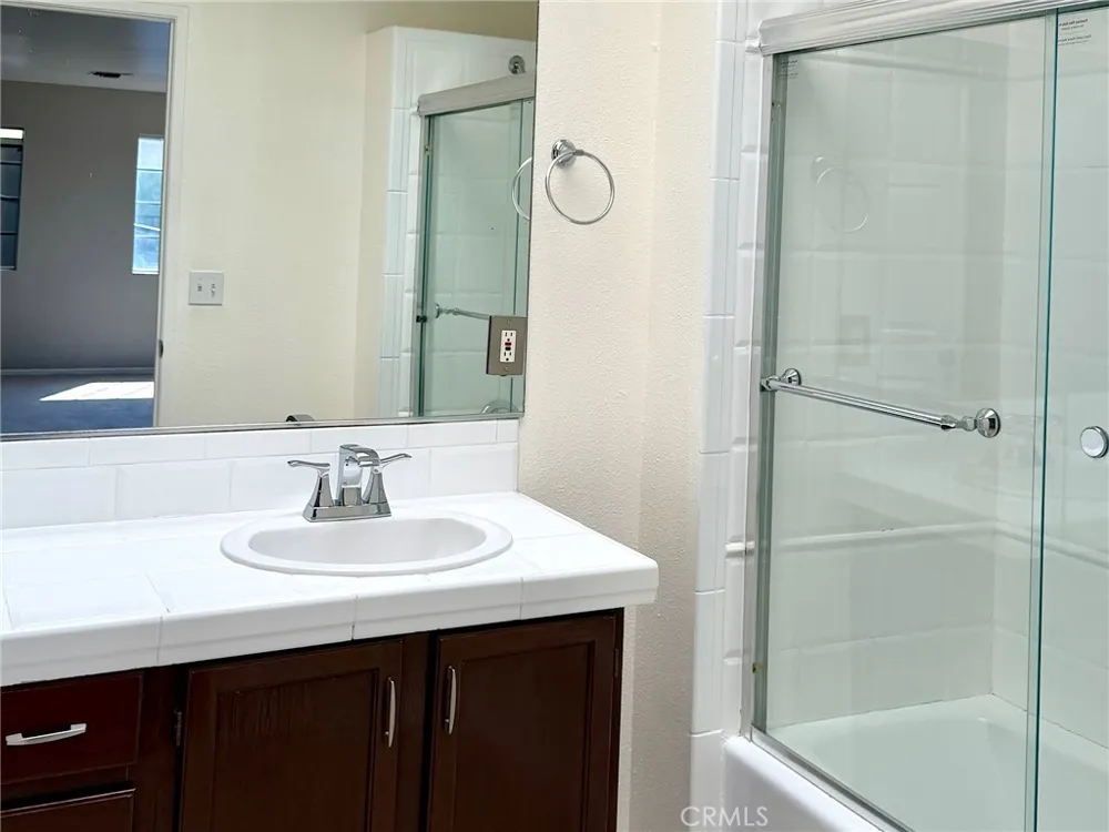 9326 Rowell Chatsworth, CA 91311