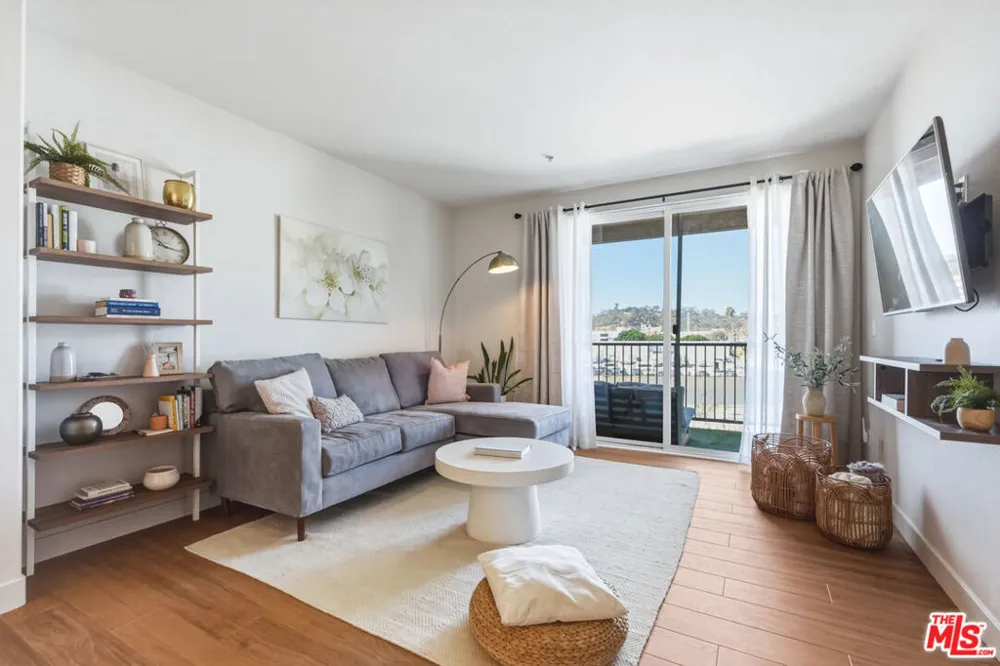360 W Avenue 26 #234 Los Angeles, CA 90031