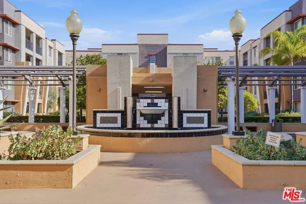 360 W Avenue 26 #234 Los Angeles, CA 90031