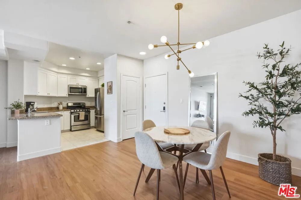 360 W Avenue 26 #234 Los Angeles, CA 90031