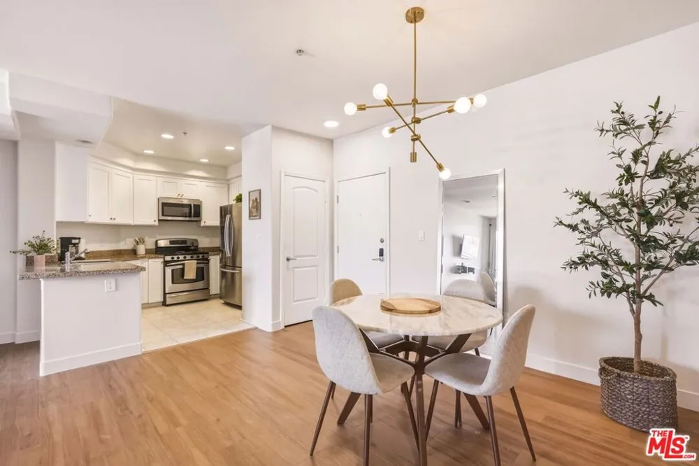 360 W Avenue 26 #234 Los Angeles, CA 90031