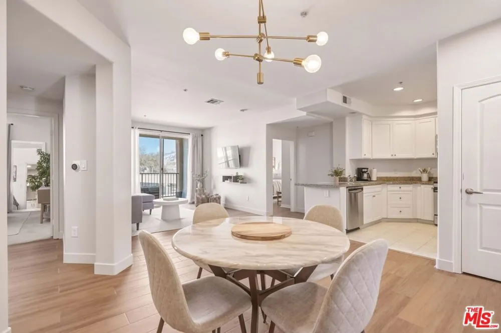 360 W Avenue 26 #234 Los Angeles, CA 90031