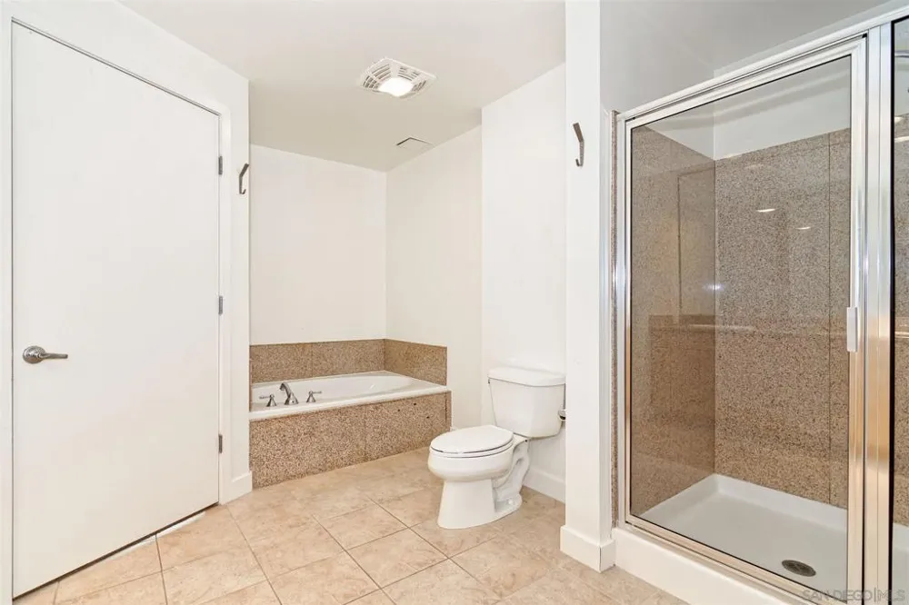 801 Ash #204 San Diego, CA 92101