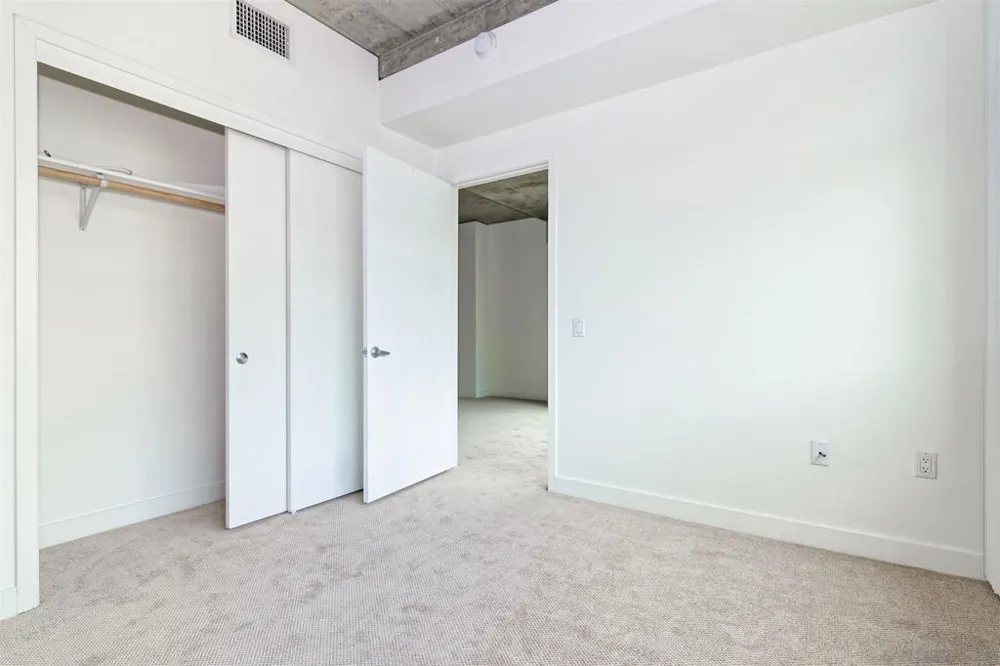 801 Ash #204 San Diego, CA 92101