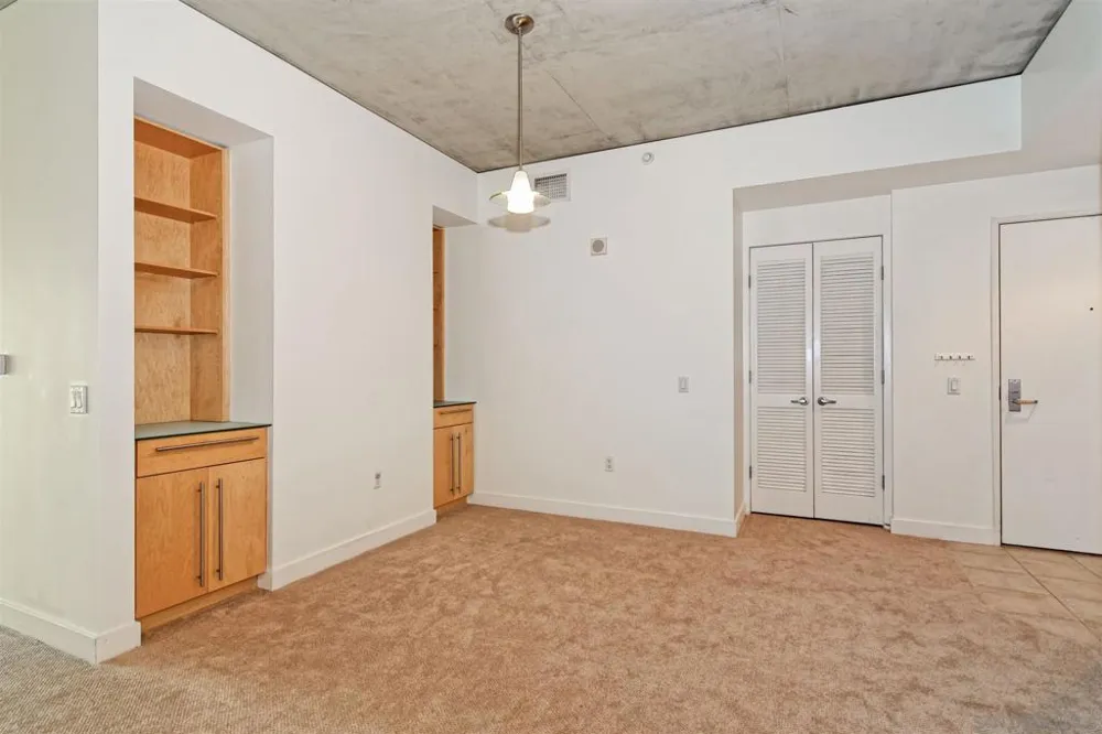 801 Ash #204 San Diego, CA 92101