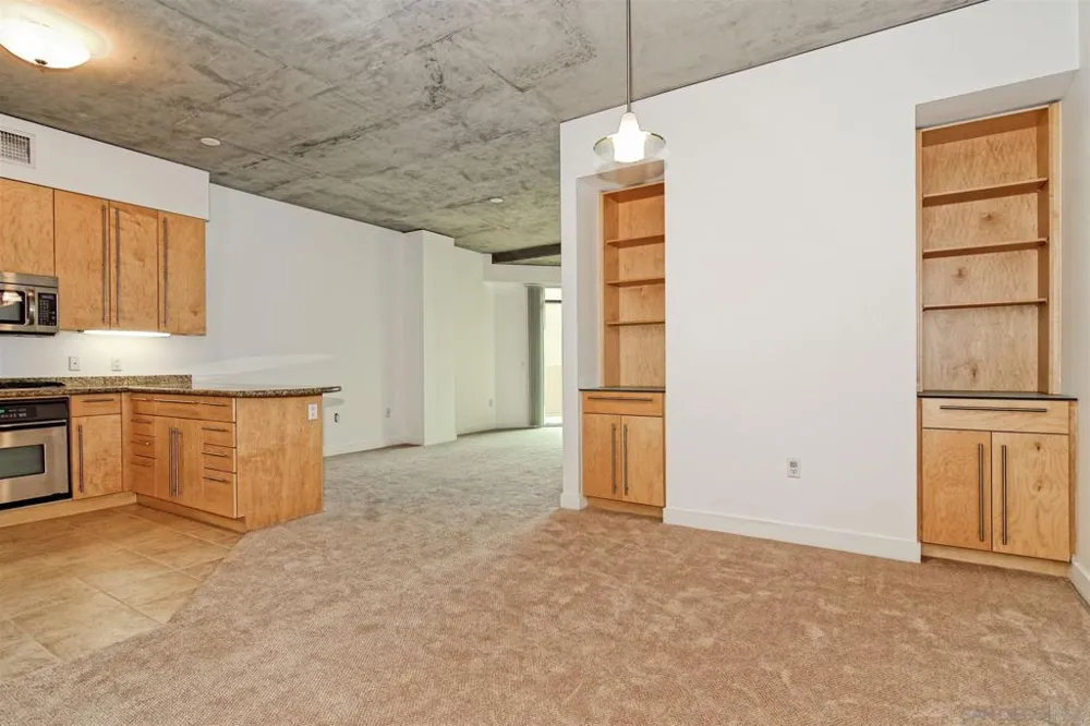 801 Ash #204 San Diego, CA 92101