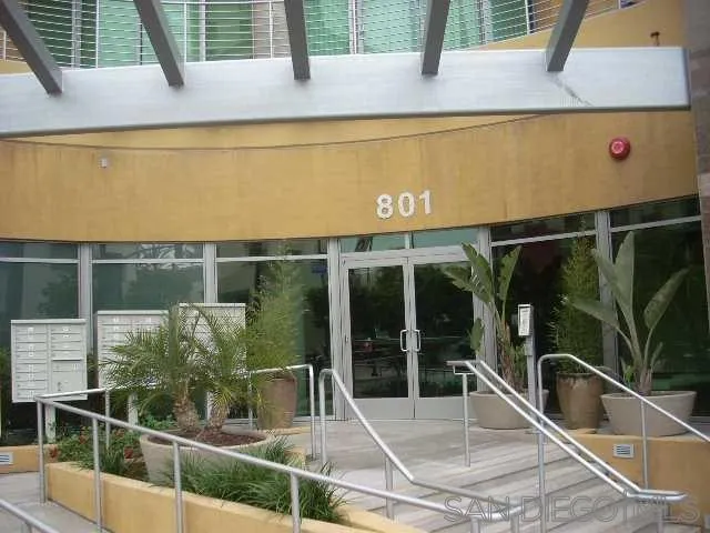 801 Ash #204 San Diego, CA 92101