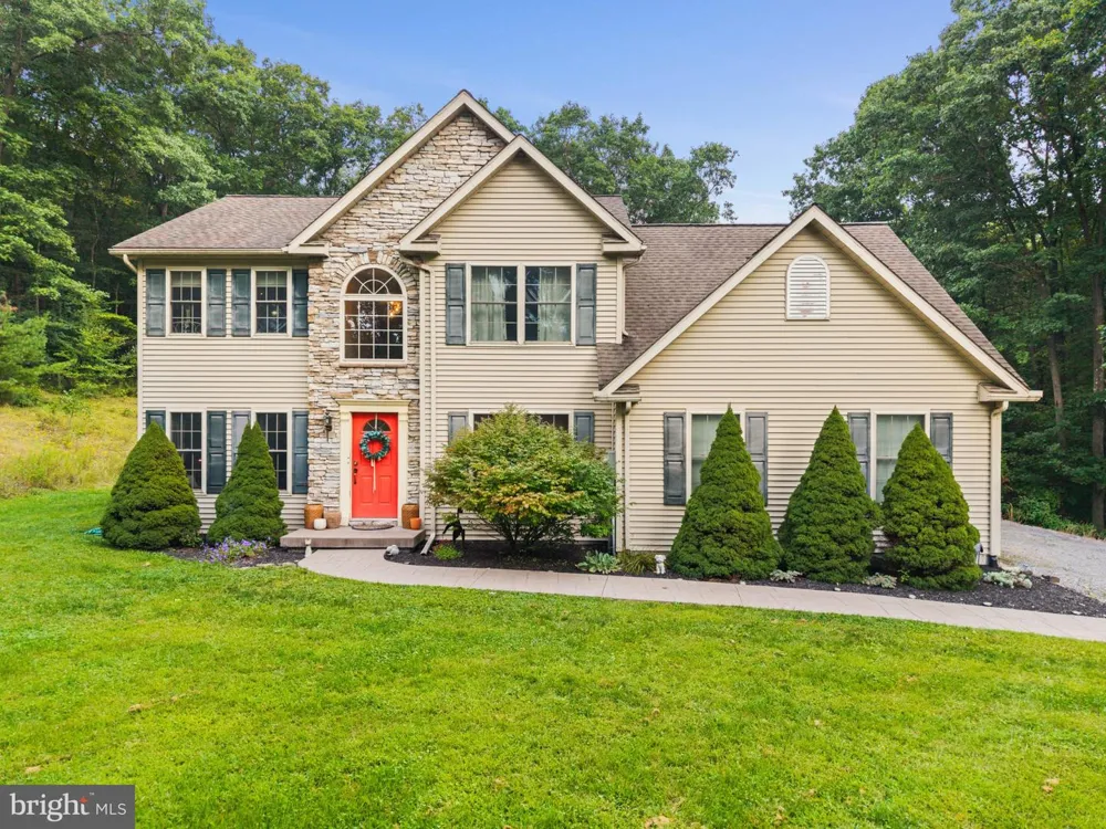 13604 S EAGLE ROAD S Tyrone, PA 16686