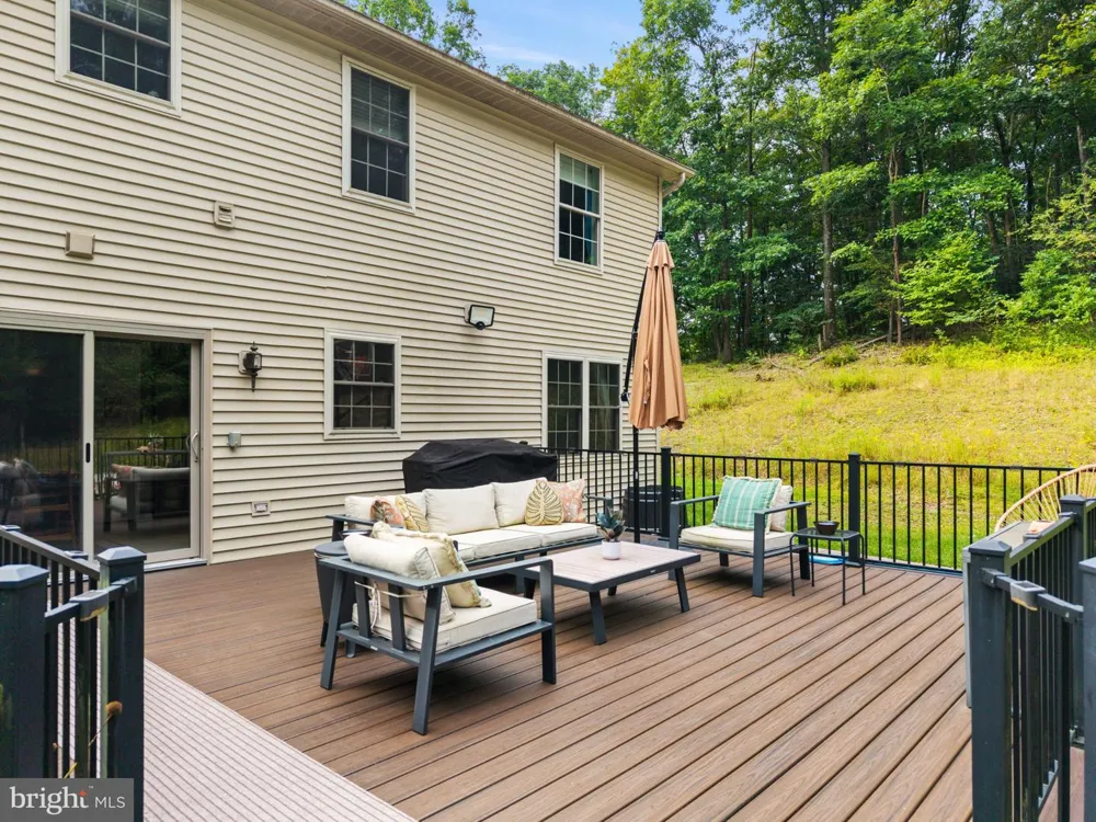 13604 S EAGLE ROAD S Tyrone, PA 16686