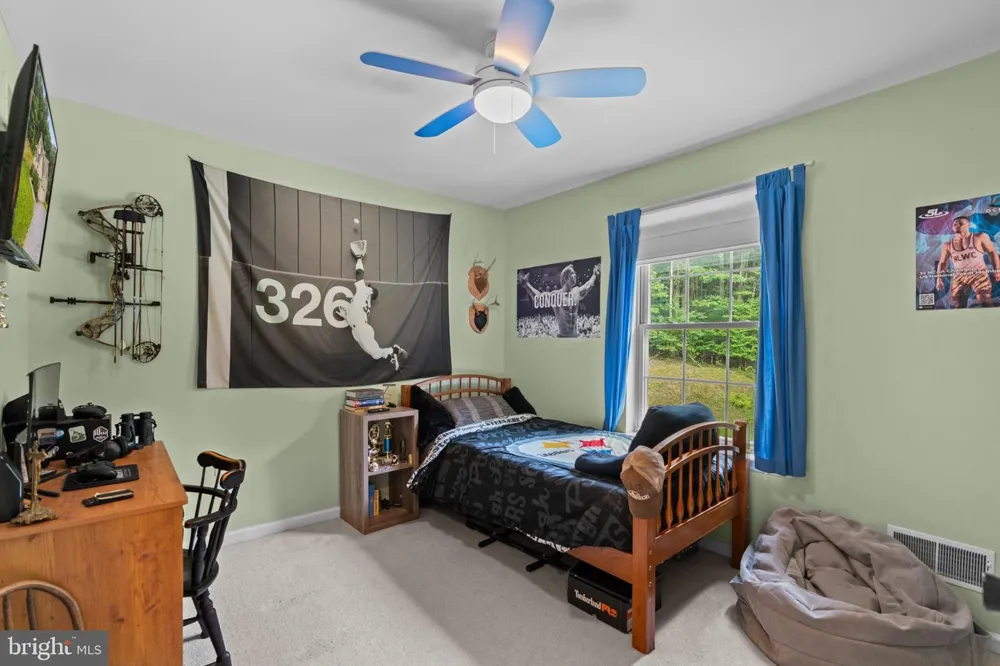13604 S EAGLE ROAD S Tyrone, PA 16686