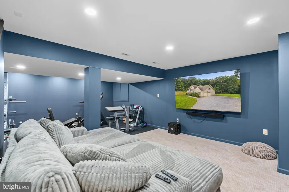 13604 S EAGLE ROAD S Tyrone, PA 16686