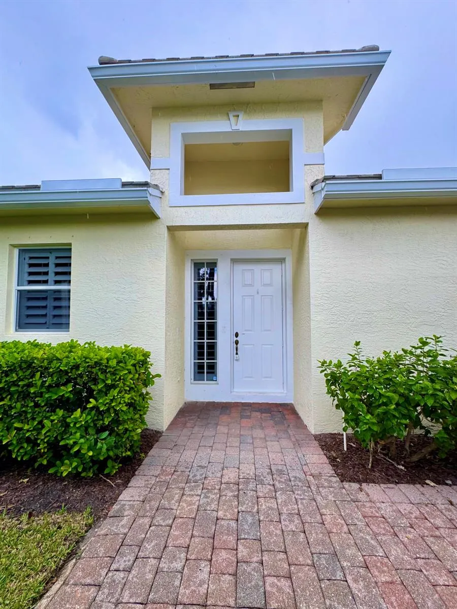 1464 SE Tidewater Place Stuart, FL 34997