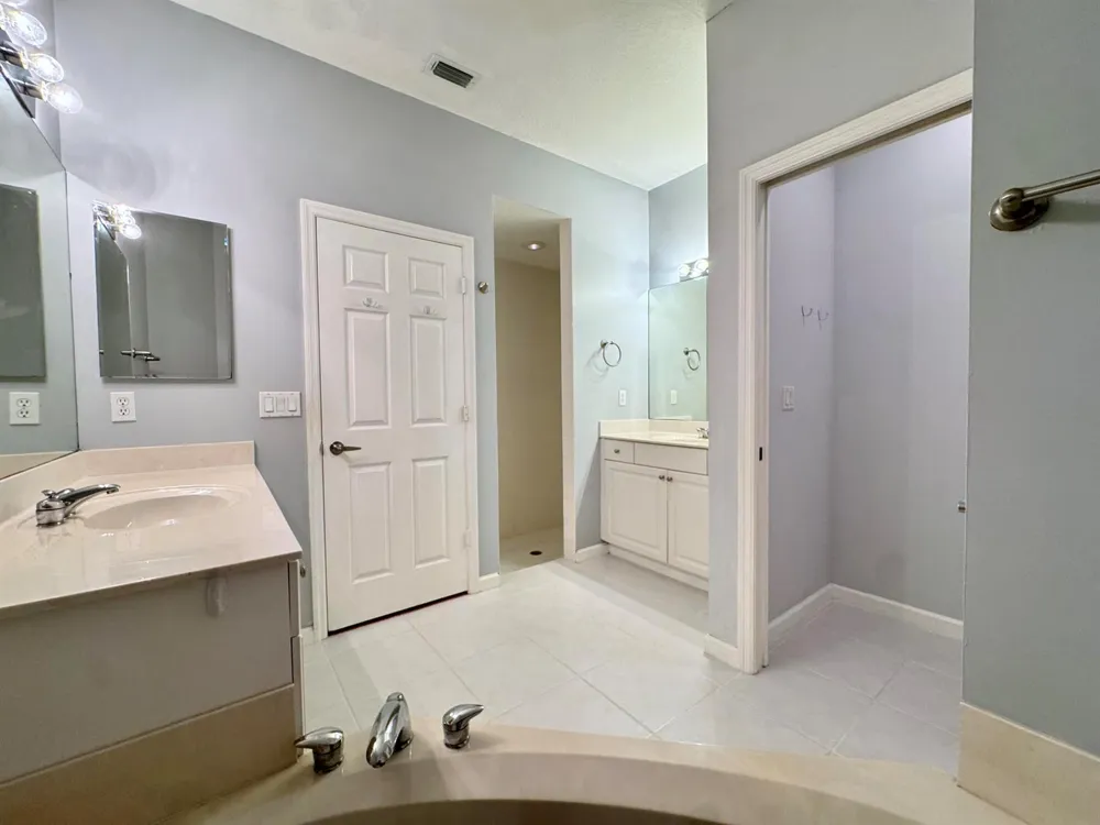1464 SE Tidewater Place Stuart, FL 34997