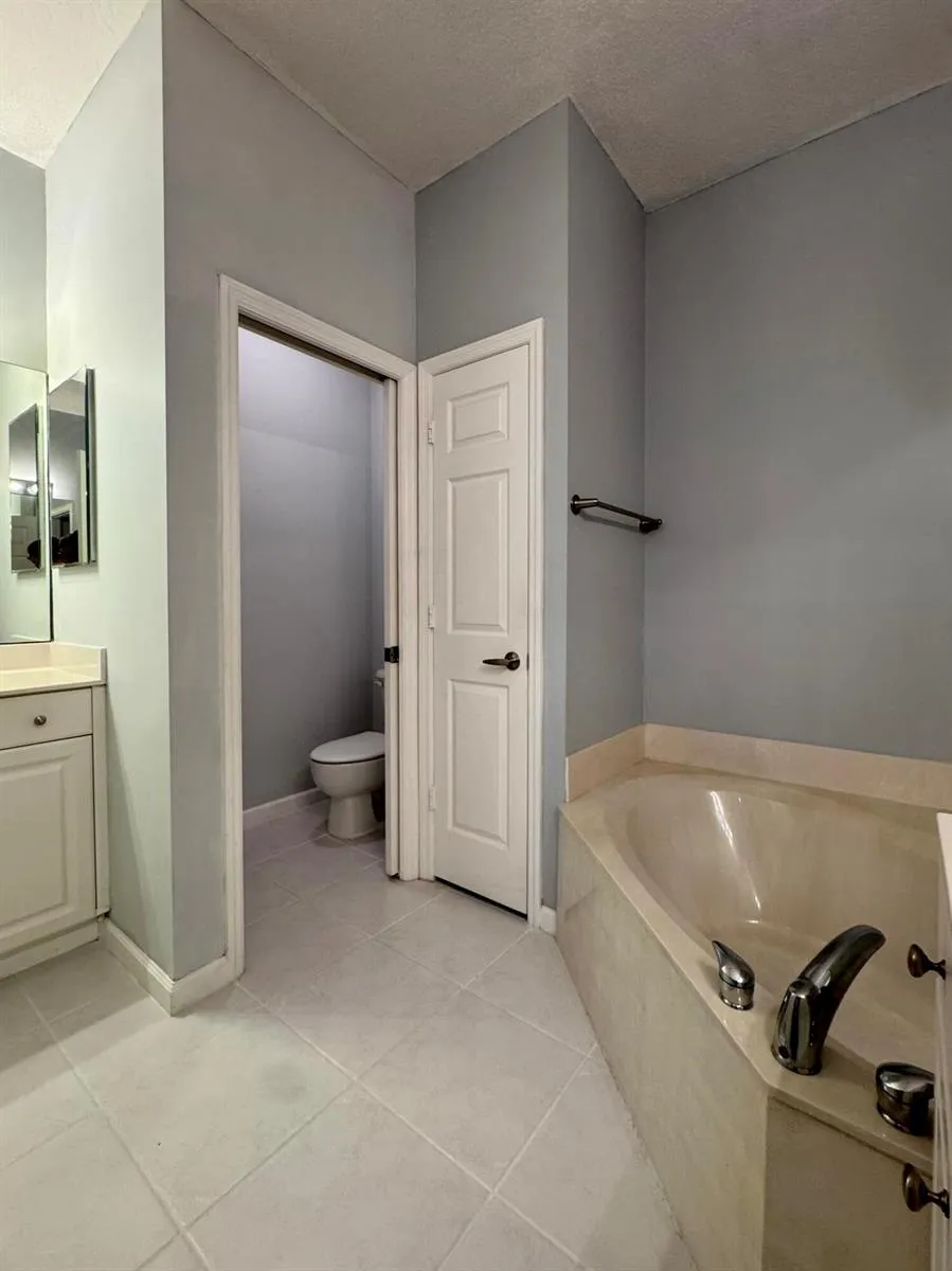 1464 SE Tidewater Place Stuart, FL 34997