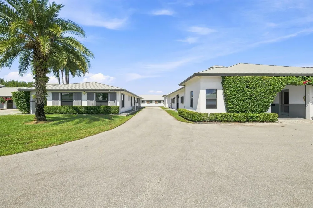13155 Southfields Road Wellington, FL 33414