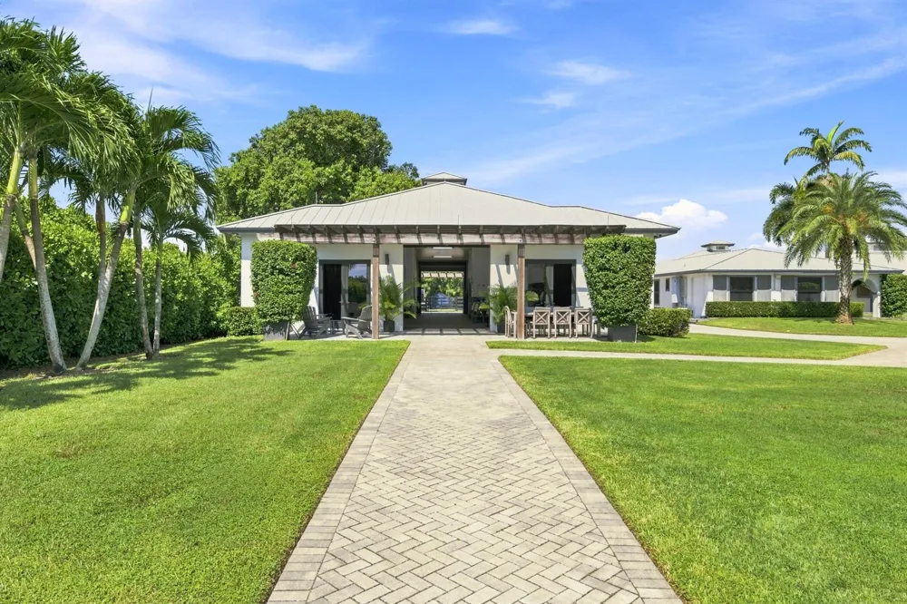 13155 Southfields Road Wellington, FL 33414