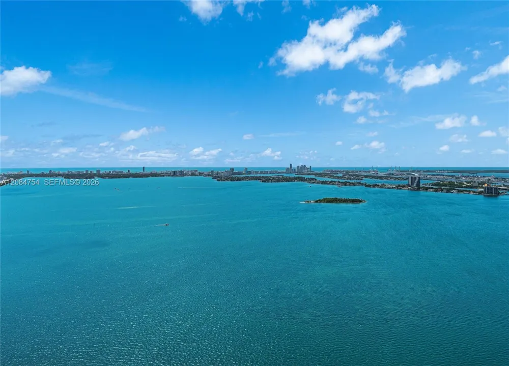 650 NE 32nd St #PH5003 Miami, FL 33137