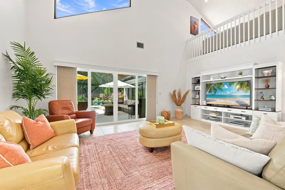 2576 LA CRISTAL CIRCLE Palm Beach Gardens, FL 33410