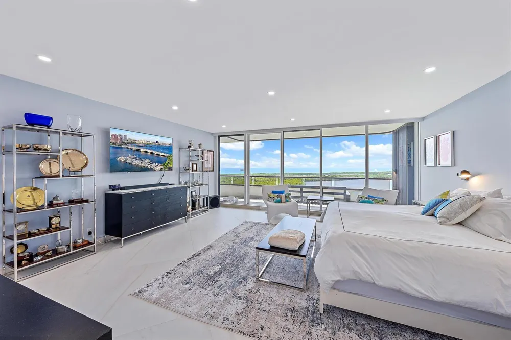 100 LAKESHORE DRIVE #2151 North Palm Beach, FL 33408
