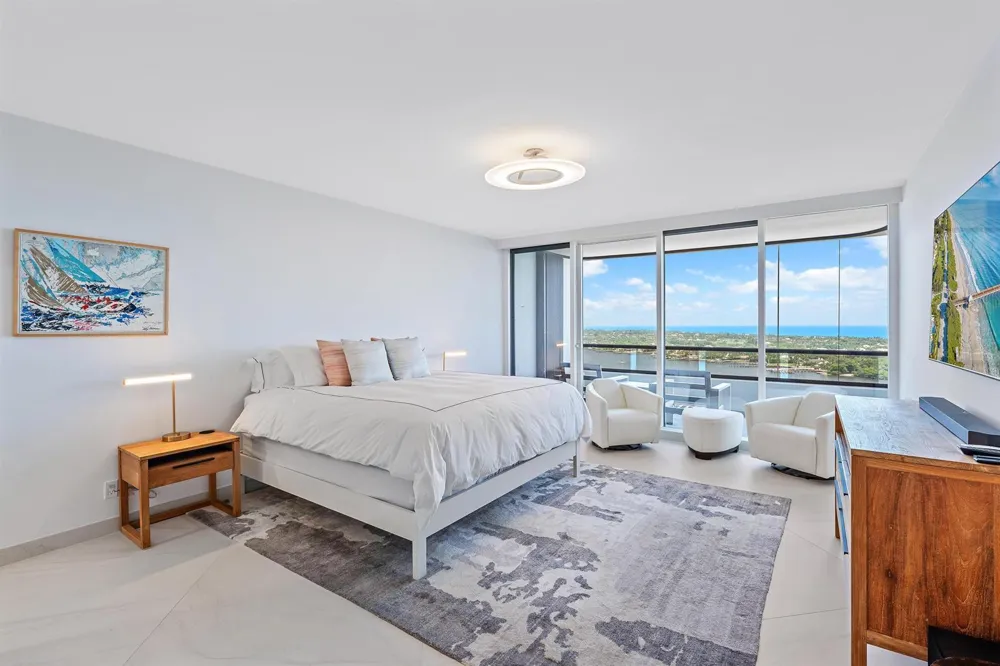 100 LAKESHORE DRIVE #2151 North Palm Beach, FL 33408