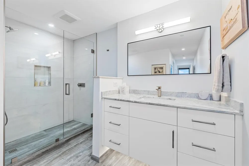100 LAKESHORE DRIVE #2151 North Palm Beach, FL 33408