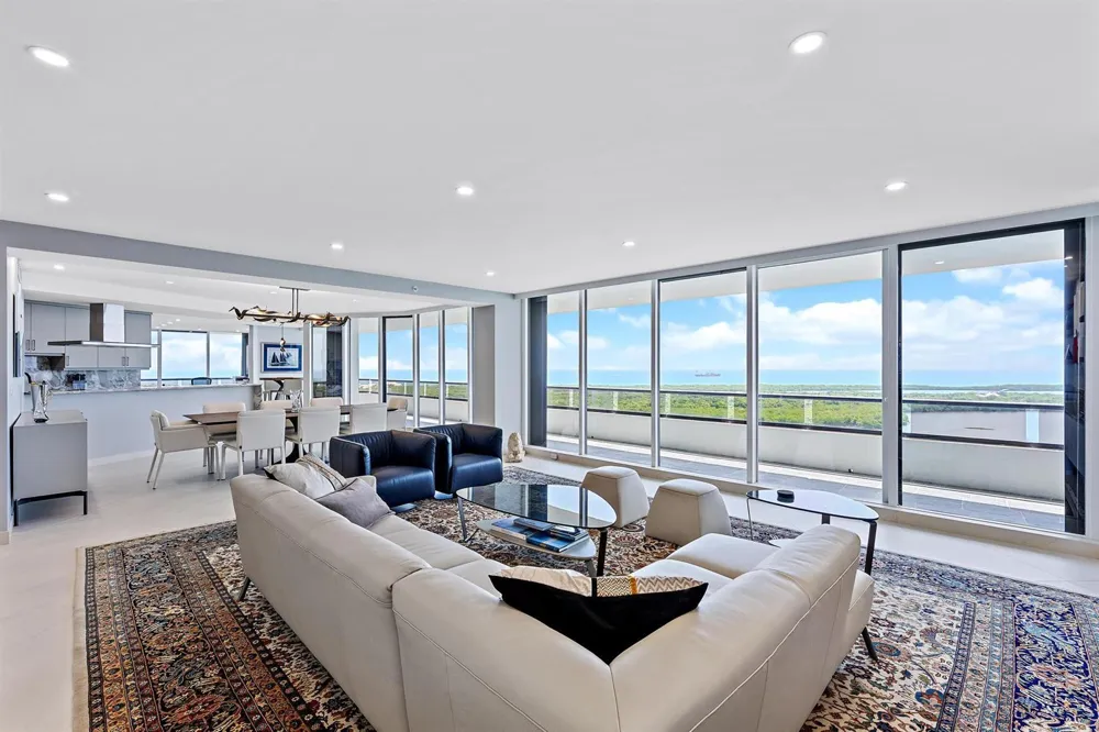 100 LAKESHORE DRIVE #2151 North Palm Beach, FL 33408