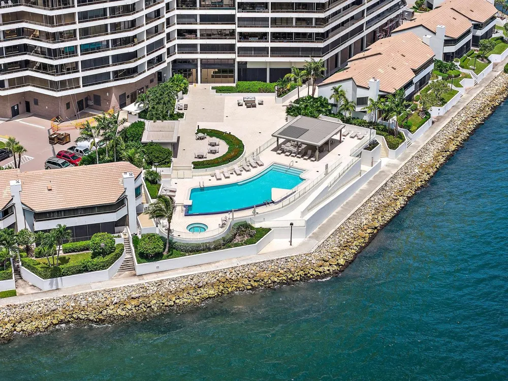 100 LAKESHORE DRIVE #2151 North Palm Beach, FL 33408