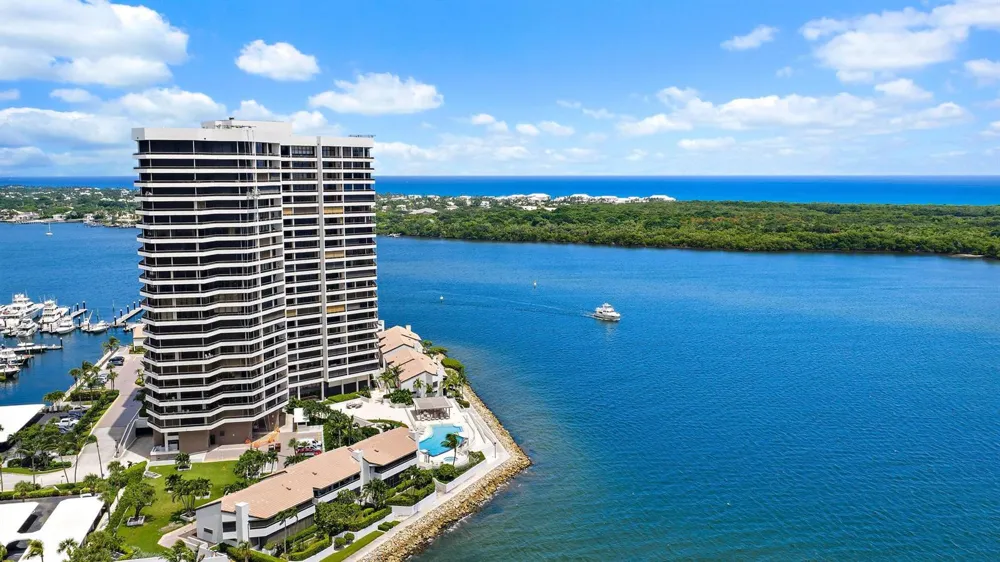 100 LAKESHORE DRIVE #2151 North Palm Beach, FL 33408