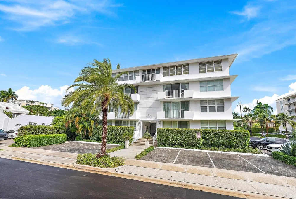 401 Peruvian Avenue #303 Palm Beach, FL 33480