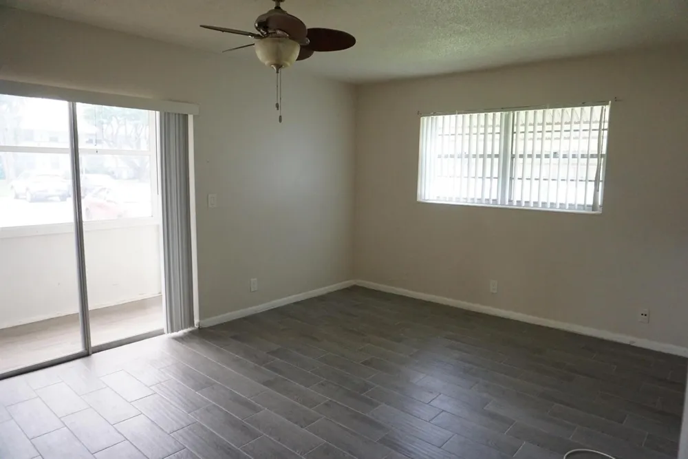 249 Sheffield K West Palm Beach, FL 33417