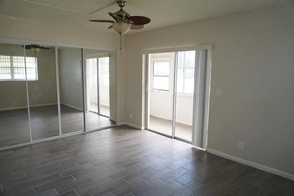 249 Sheffield K West Palm Beach, FL 33417
