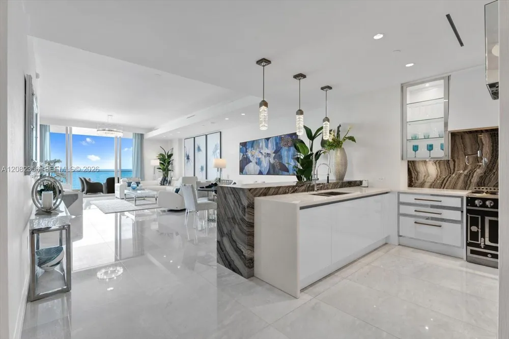 17901 Collins Ave #802 Sunny Isles Beach, FL 33160
