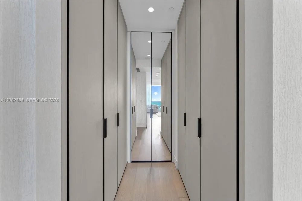 17901 Collins Ave #802 Sunny Isles Beach, FL 33160