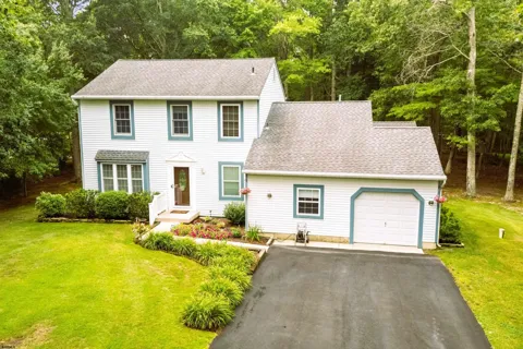 67 Somers Ave