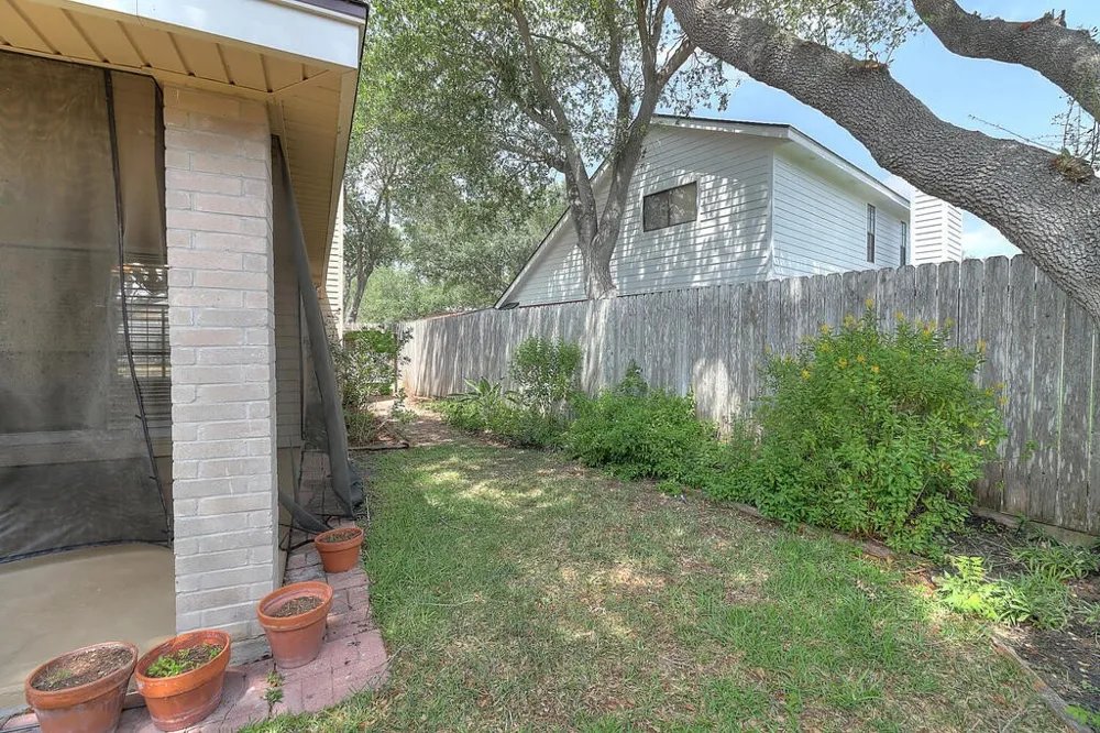 4321 Holly Ridge Drive Corpus Christi, TX 78413