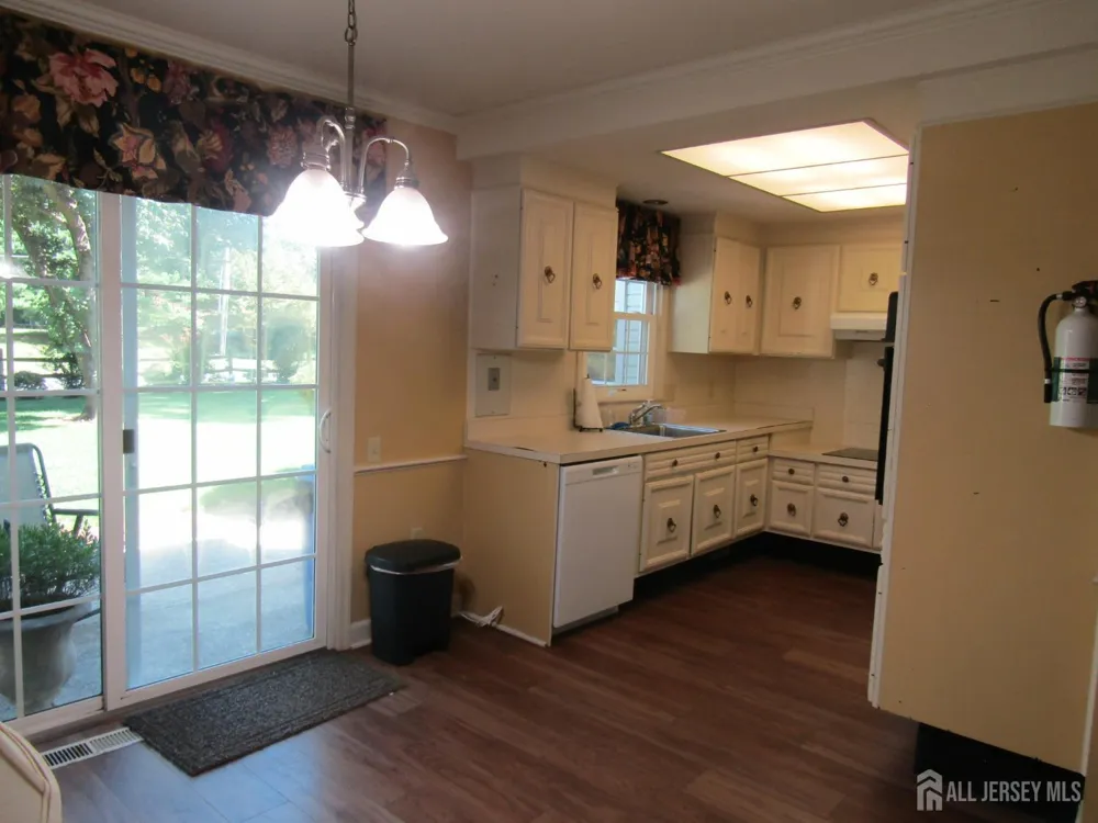 57 Fairfield Lane #C Monroe, NJ 08831