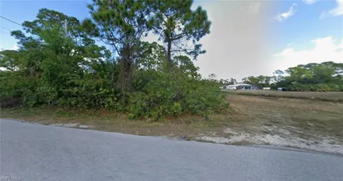 3102 16th Street W