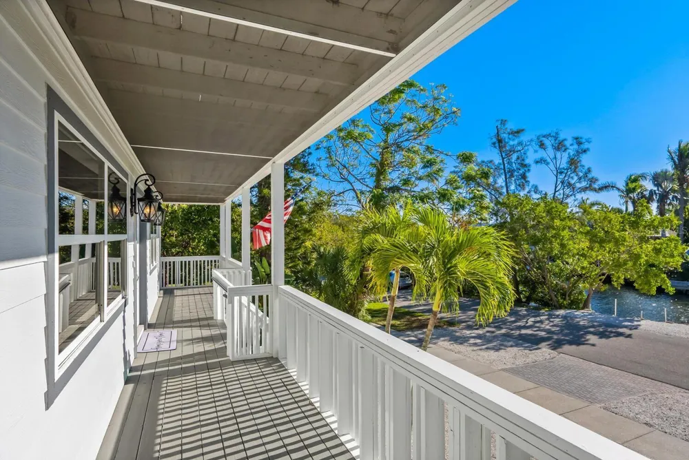 651 AVENIDA DEL NORTE Sarasota, FL 34242